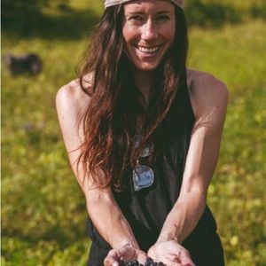 Patagonia Women's Fleetwith Romper, basin green (olive), L